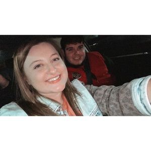 Meet your Posher, Makayla